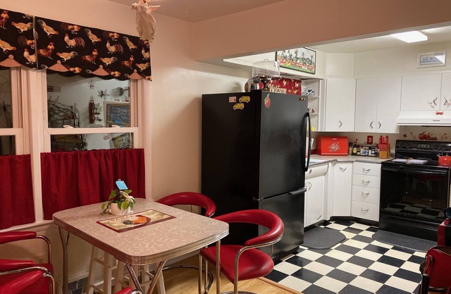 Nostalgic Retro Rectory Ranch House