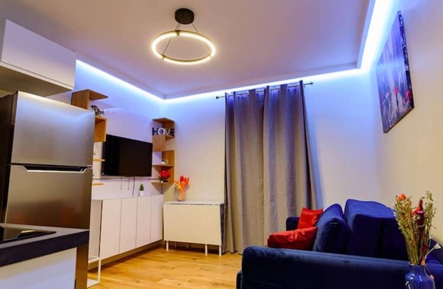 Nouveau, Propre, Confortable à Paris