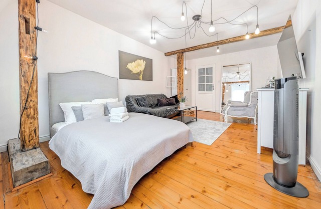 Nowowiejska Chic Harmony Apartment