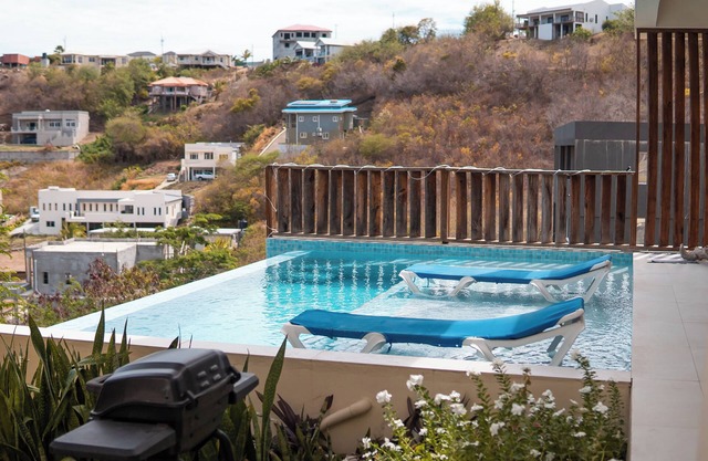 Oceanview 1.5-BR Villa w/Private Pool, Grenada