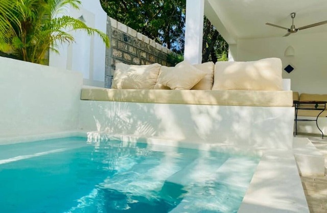 One bedroom villa for 2 adults with private pool