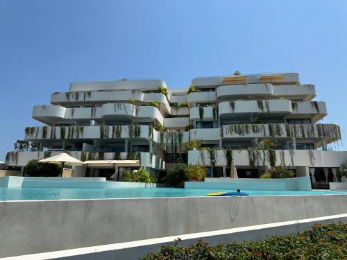 One Ocean Hotel Apartments