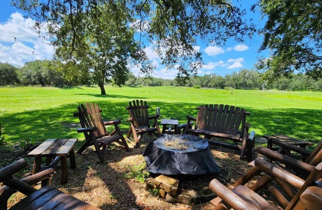 Open Views! Deer Field Campsite at River Ranch! Full Hookup! 163