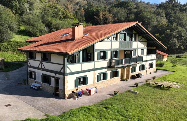 Oribar Bazter Goikoa -Calma y naturaleza by Egona