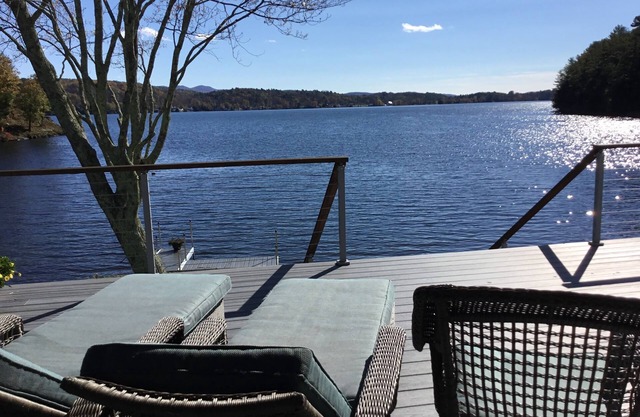 Outstanding Lakefront home- Bomoseen Vermont- 3 BR, 4 Baths. Views galore!