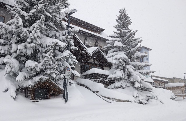 Panoramic and warm studio apartment, 1 bathroom. CIN EN 022213C2HDFIFJMJ