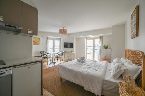 Paris, Opéra 1. Comme chez soi