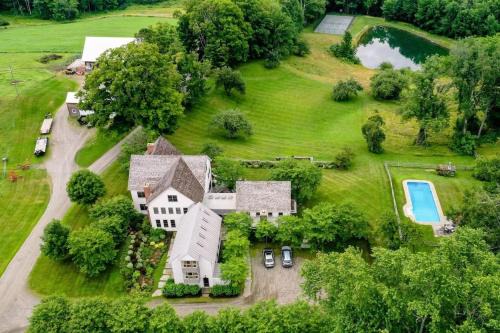 Peace & Tranquility At Your Our Own Private Estate