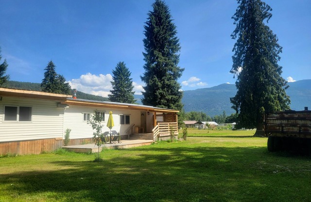 Peaceful Guesthouse On Historic Farm