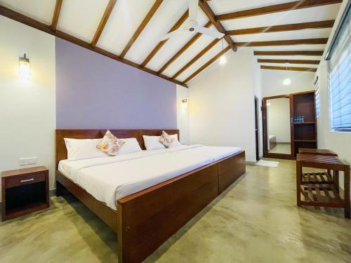 PEKOE VALLEY Huluganga