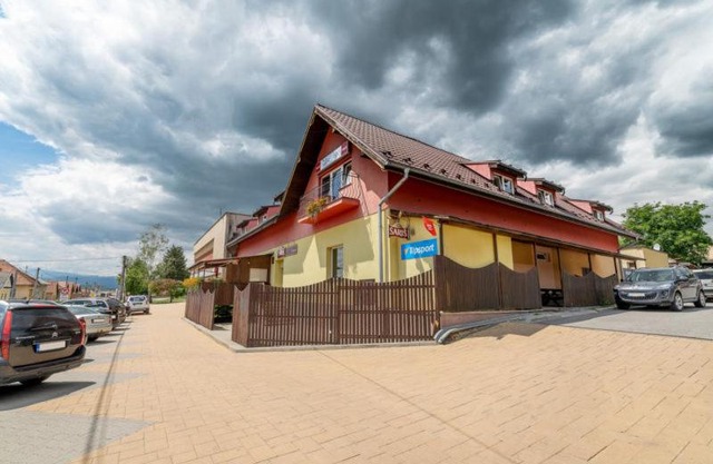 Penzión & Bar NATALI