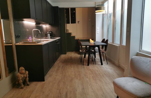 Perfect apt on Saint-Michel blvd