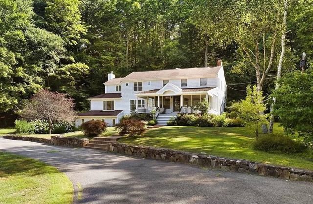 Perfect Summer Getaway, Charming, Private House