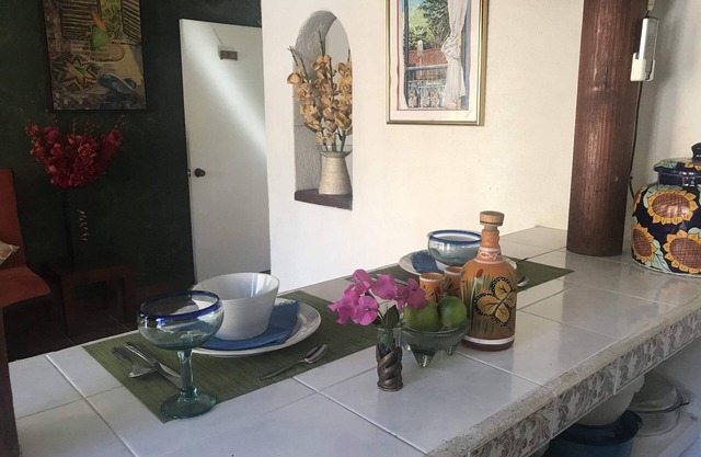 Private Casita, 1BR, A/C, 1 Block to the Best Beach in Zihuatanejo