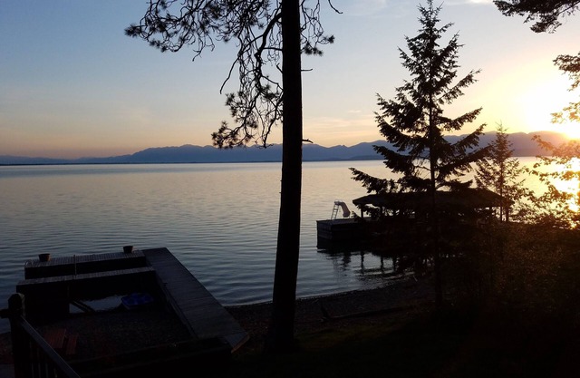Private Flathead Lake House with unobstructed views into Glacier Park