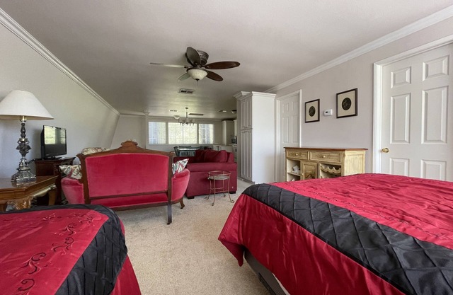 Private Guesthouse in Temecula Wine Country