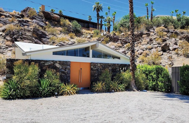Private Mid-Century modern home in Palm Springs Indian Canyon.