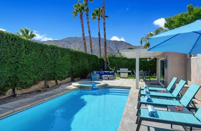 Private Oasis Palm Springs Mountain Views 5 min to Downtown