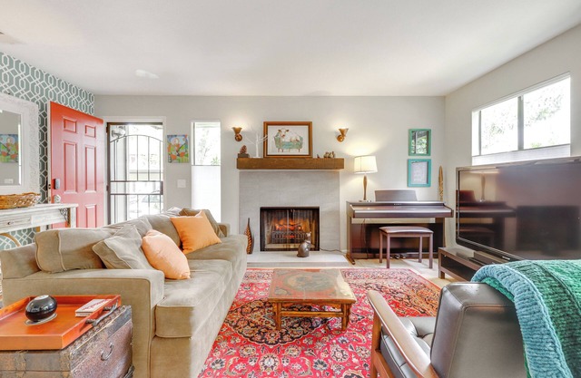 Private Patio & Workspace: Quiet Sonoma Condo!