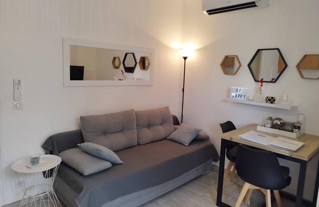 Quiet & bright 5 mins from the beach and Albères