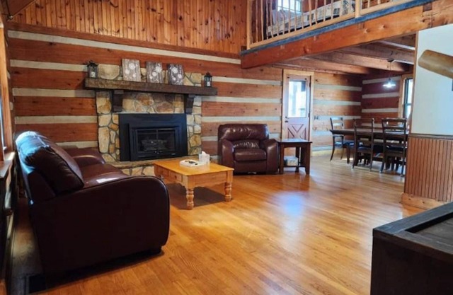 Quiet Cabin Near Mooresville, NC