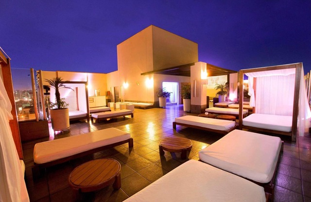 Radisson Hotel Decapolis Miraflores