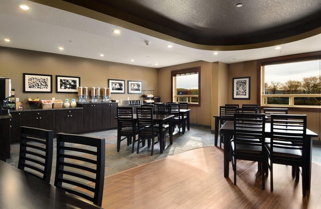 Ramada by Wyndham Cold Lake