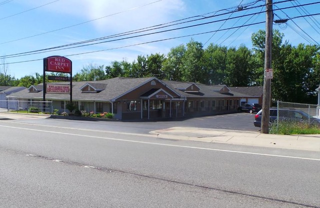 Red Carpet Inn Orchard Park