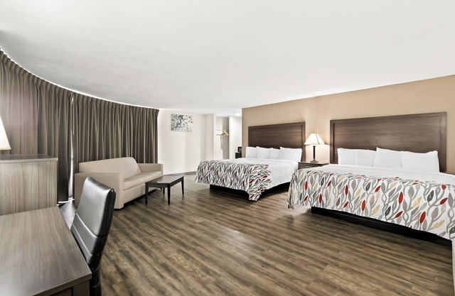 Red Roof Inn & Suites Duncan