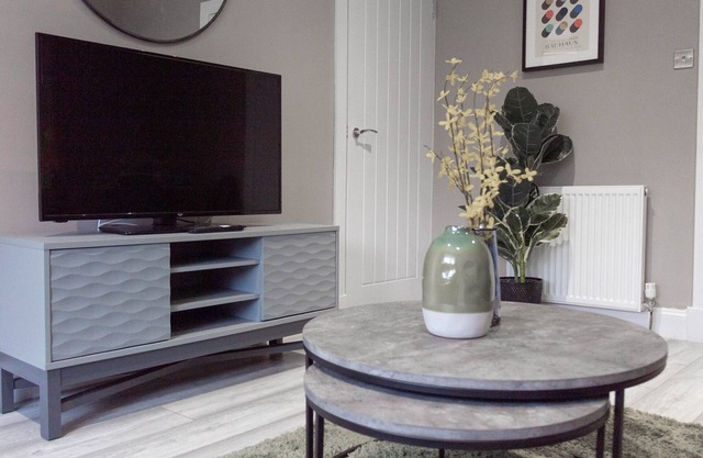 Refreshing Modern Home in Castlemilk