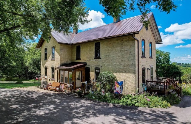 Relax & Reboot in this Charming 2-Bedroom Townhome n