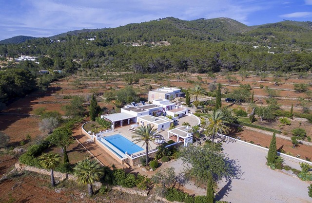 Relaxation and tranquility. ET-E-0199