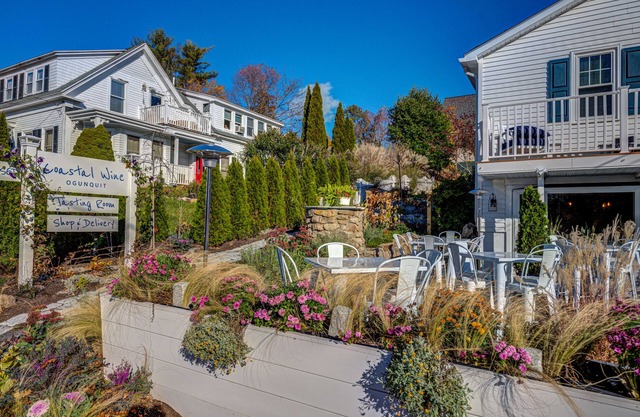 Renovated 2 bedrm apt located in heart of Ogunquit