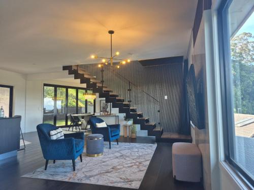 RESIDENTIAL 4 BEDROOM House