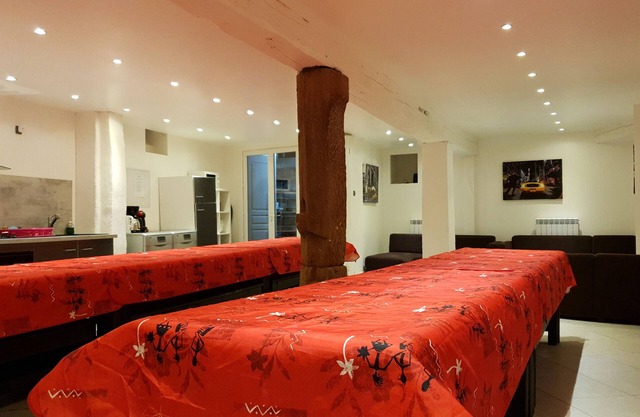 RIQUEWIHR, Large house dating from 1520 with 13 bedrooms. Rental Laure + Ryan