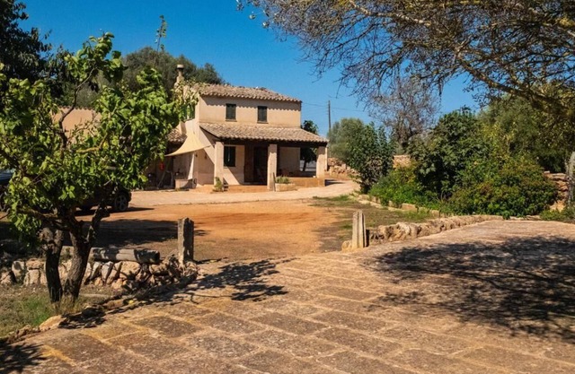 Romantic house in the Majorcan countryside