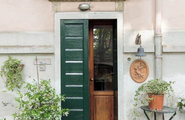 Room in the library of the 19th century villa VILLA SPERANZA