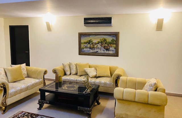 Royal Two Bed Luxury Apartment Gulberg