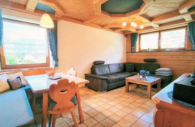 Ruhig gelegene Ferienwohnung in der Nähe des "Glasdorf Weinfurtner"