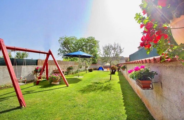 Rustic Holiday House / pet friendly / wifi