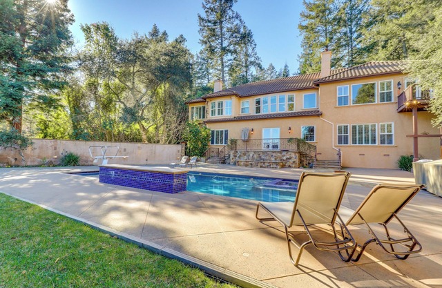Santa Rosa Home w/Private Pool & Tennis Court