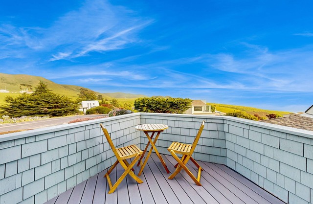 Scenic Bodega Bay Retreat w/Ocean & Valley Views - Dog Friendly + Pvt. Hot Tub