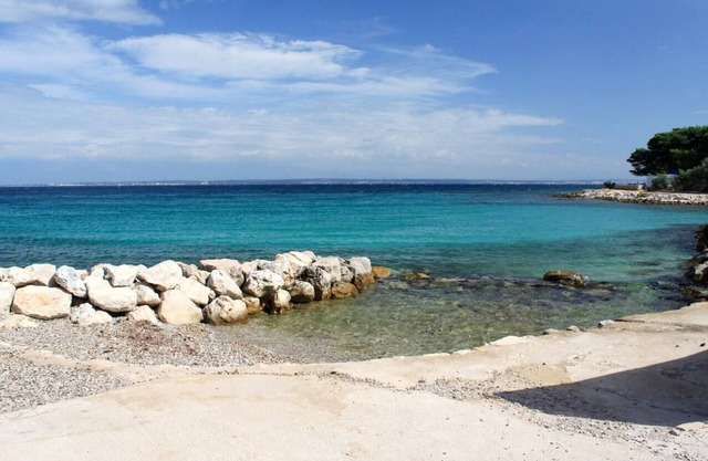 Seaside holiday house Ugljan (K-21541)