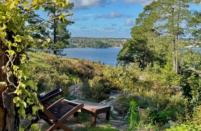 Seaside Modern Apartment with Archipelago Ocean View