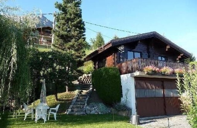 Seasonal rental, small self catered chalet
