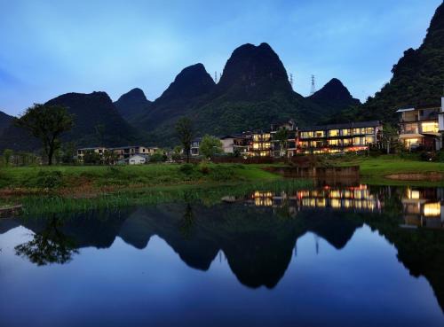 Secret Garden Lakefront Hotel 连住两晚享高铁站免费接站