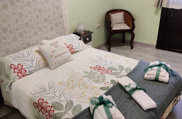 Self catering Las Cigüeñas de San Cristobal for 2 people