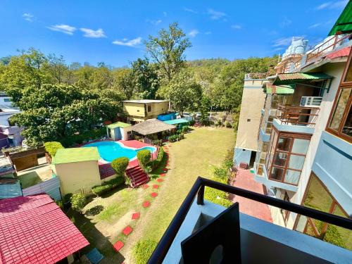 Shelton Blu Resort By Mango People