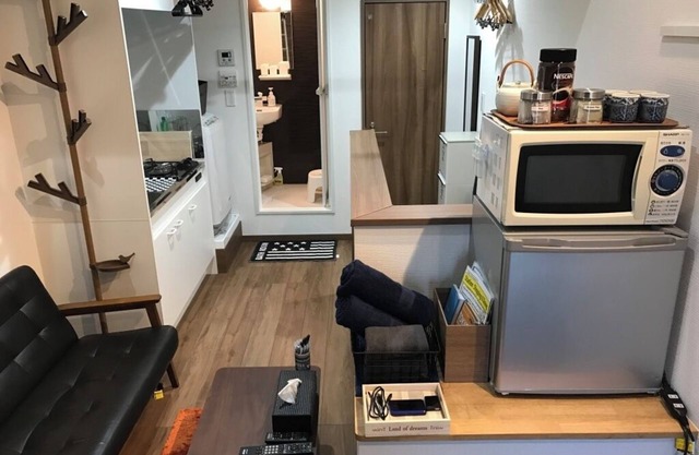 Shinagawa 2minutes New Apartment. Easy access to both Airport!