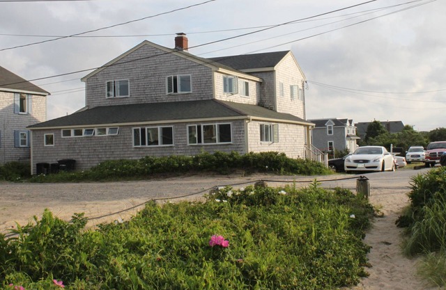 Shoreline Serenity: Your Coastal Escape